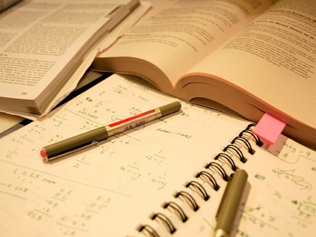 714583-exam-1401318461-908-640x480